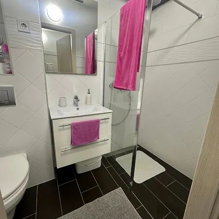 Apartman Koki *